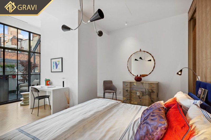 Nhà phố Cornelia Street của Taylor Swift > Nhà phố “Cornelia Street” của Taylor Swift
